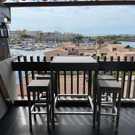 Appartement Résidence Port Venus -au Village Naturiste -avec Vue Sur Le Port Et La *